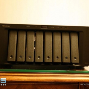 Synology Ⱥ DS1815+